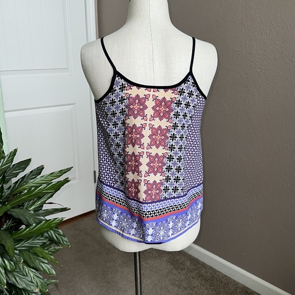 Pattern Tank - Picture 2 of 5